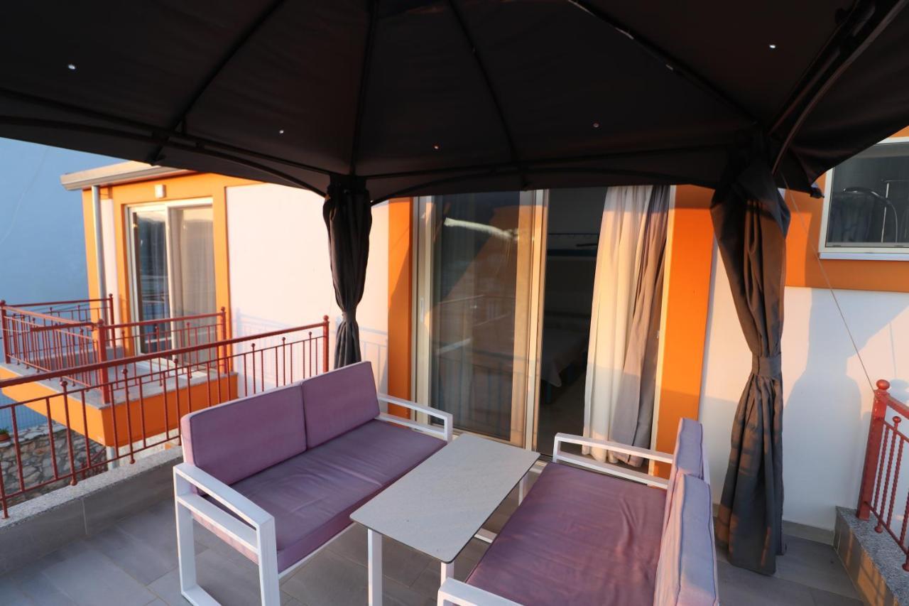 Ildora Qimon Apartman Himara Kültér fotó